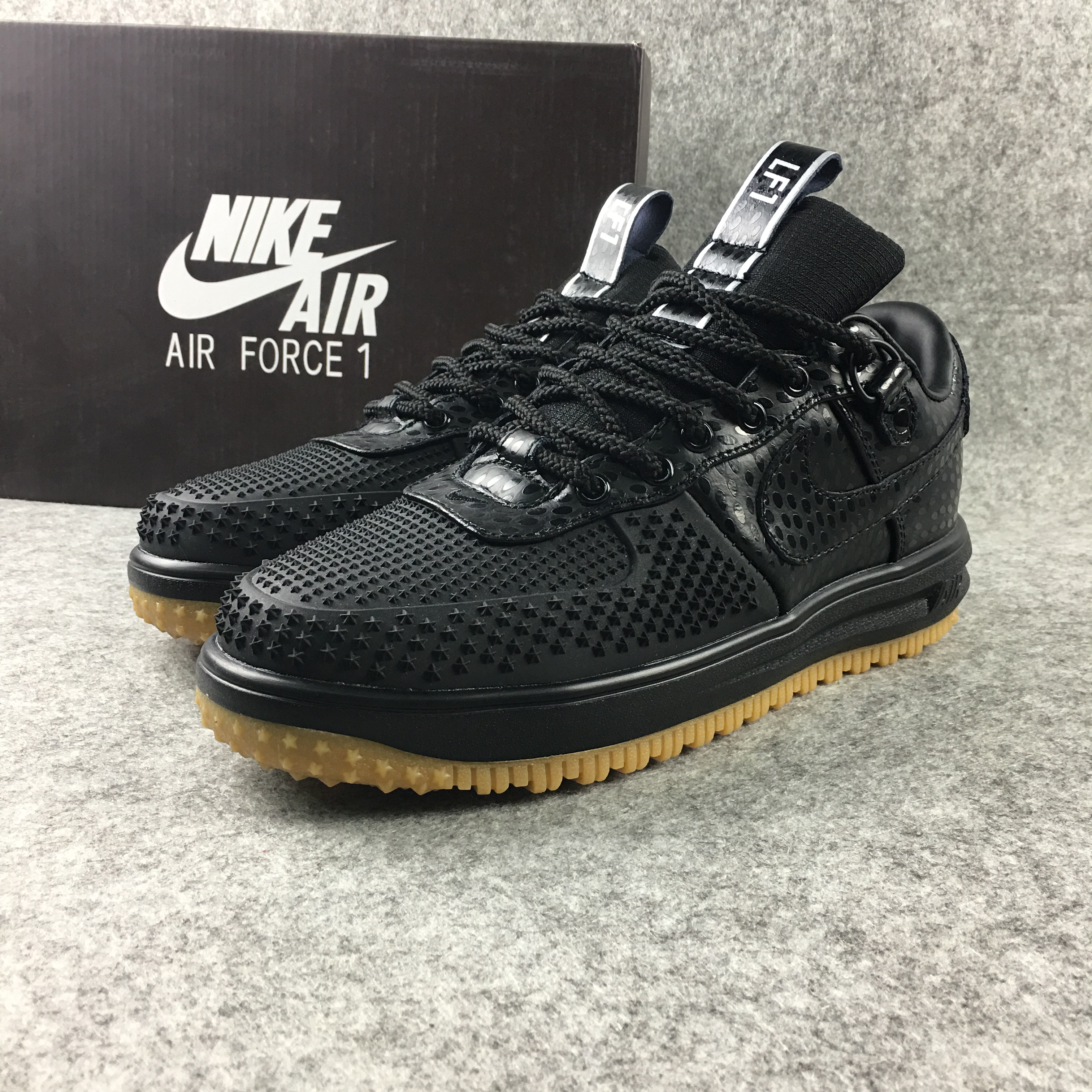 New Nike Lunar Force 1 Low Black Gum Sole Shoes